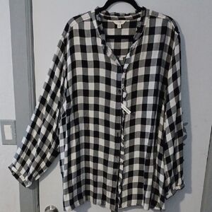 NWT Plus-Size Ruffled Buffalo Check Button Up!!!